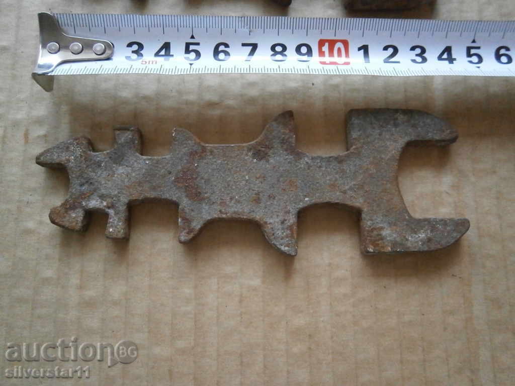 antique key lot two pieces with price 31.00 BGN | € 15.85