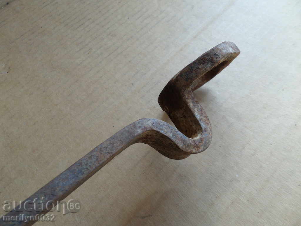 Delivery of Old forged key wagon forged iron tool Delivery of Old forged key wagon forged iron tool