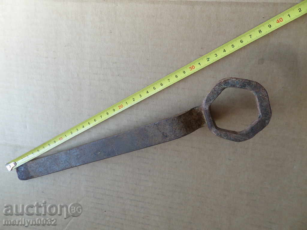 Old forged key wagon forged iron tool - 6 Old forged key wagon forged iron tool - 6