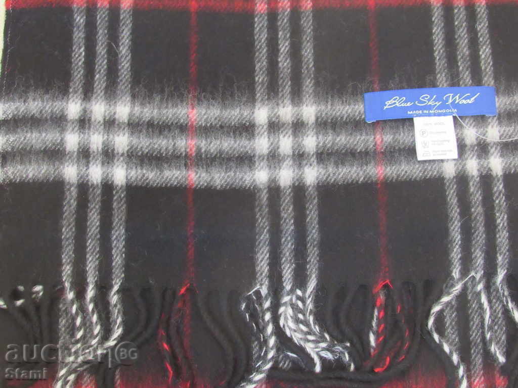 Delivery of Fine male 100% wool scarf, Mongolia Delivery of Fine male 100% wool scarf, Mongolia