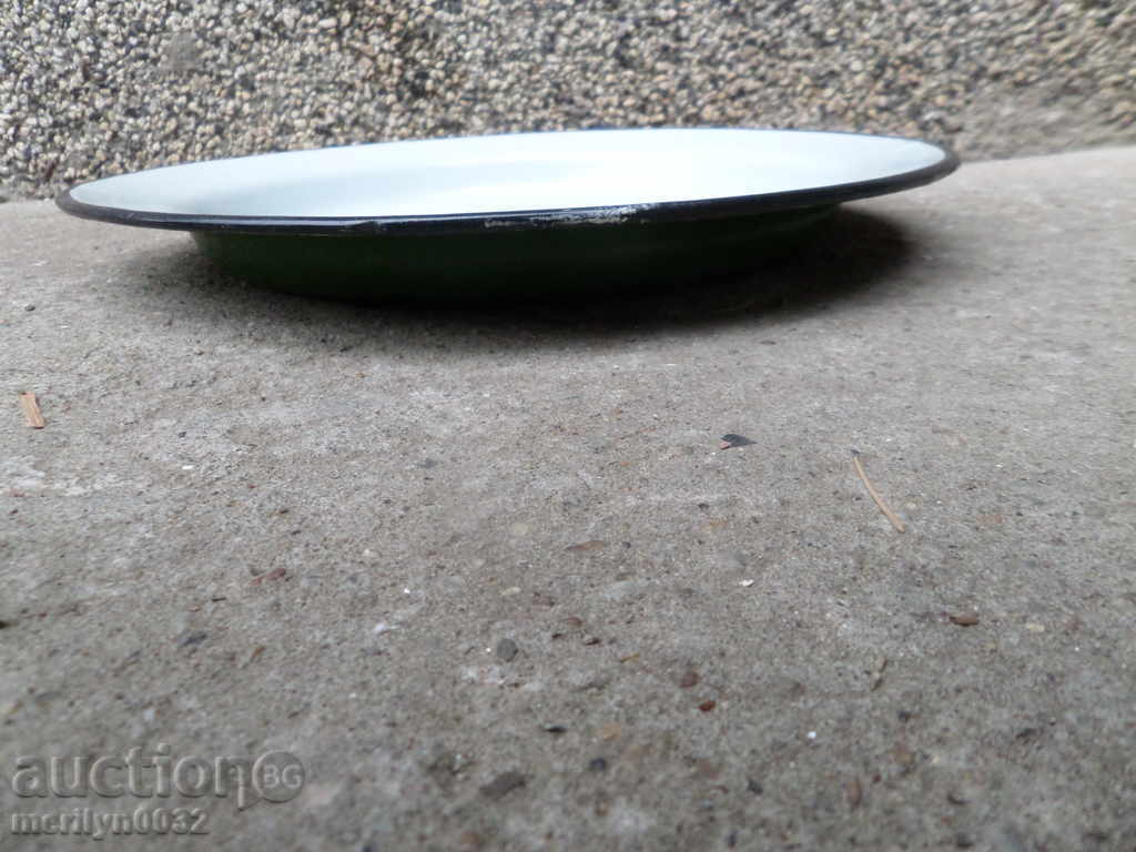 Enameled dish, enamel bowl, bowl, wounded soup with price 39.00 BGN | € 19.94 Enameled dish, enamel bowl, bowl, wounded soup with price 39.00 BGN | € 19.94