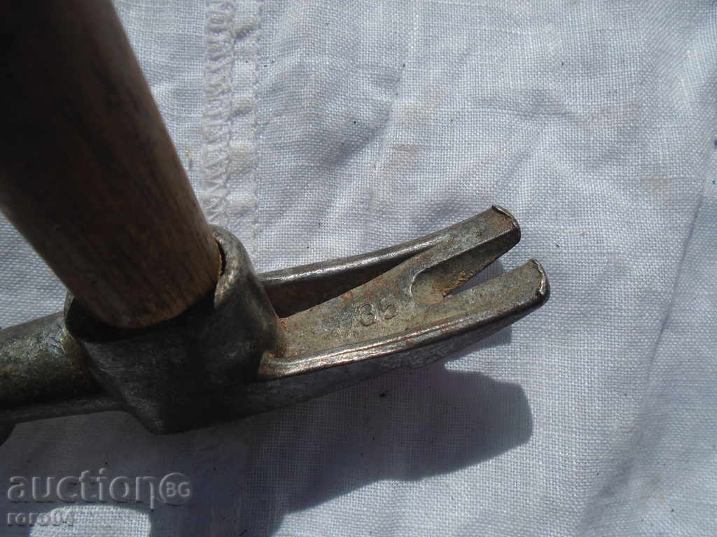 Hammer vechi interesant, cu un mâner lung - bun - 6