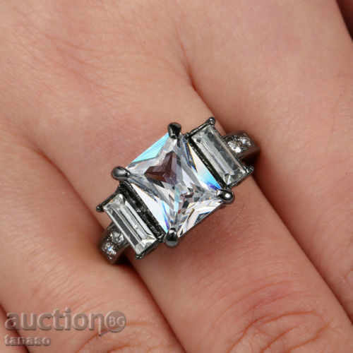 Inel cu safir alb și zirconi, mărime 52 cu preț € 11.00 | 21.51 BGN