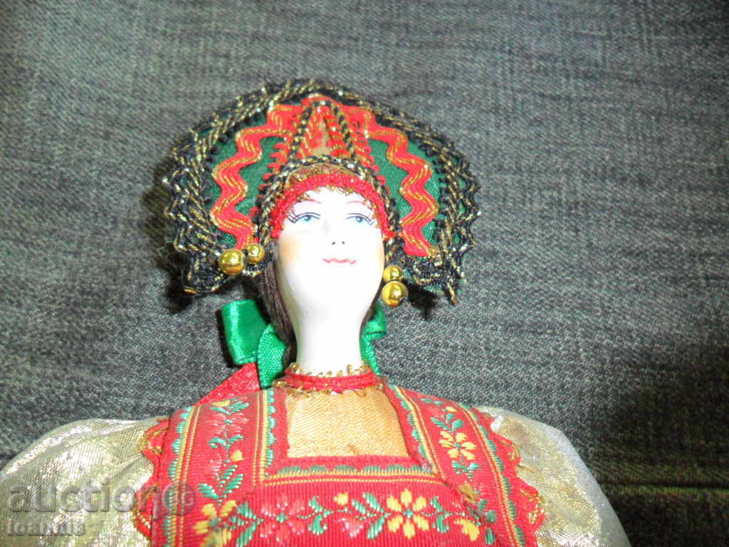 Russian doll, souvenir with price 30.00 BGN | € 15.34