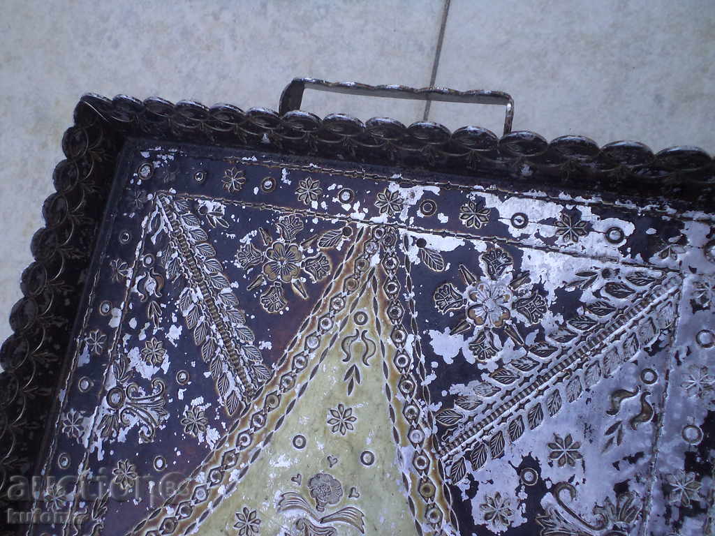 Δημοπρασία παλιά πιατέλα Δημοπρασία παλιά πιατέλα