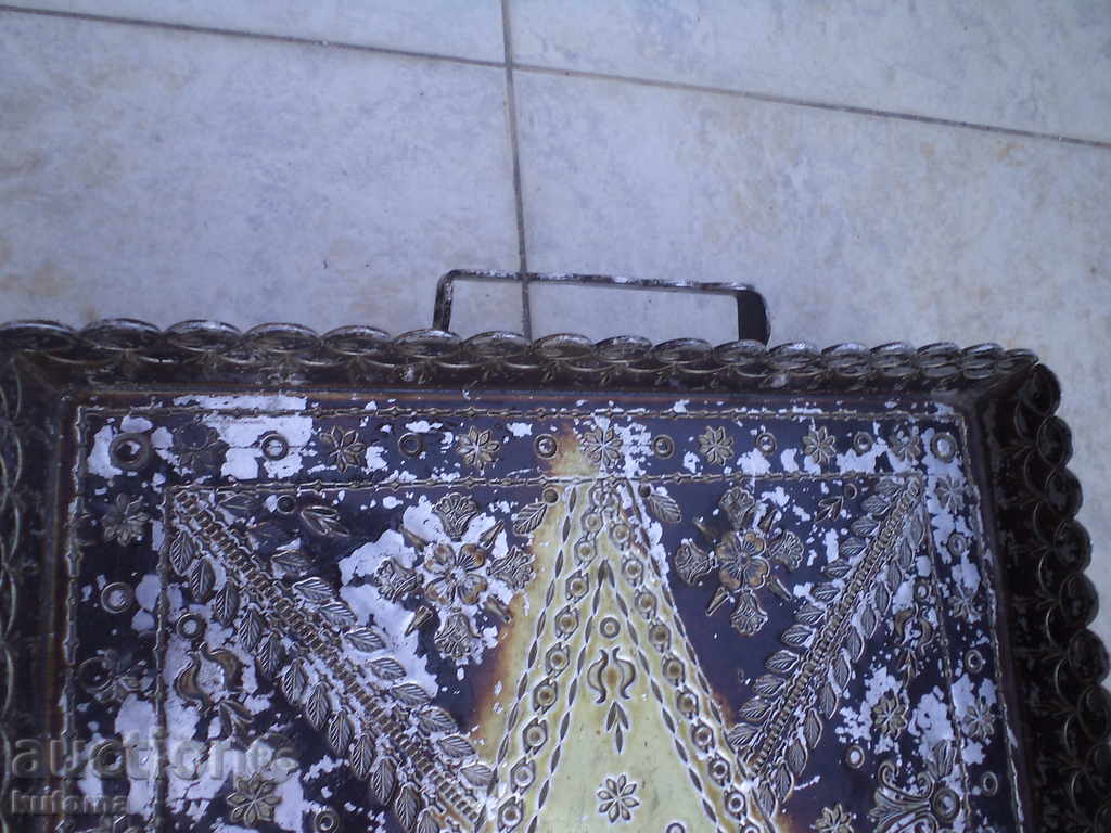 Παράδοση παλιά πιατέλα Παράδοση παλιά πιατέλα