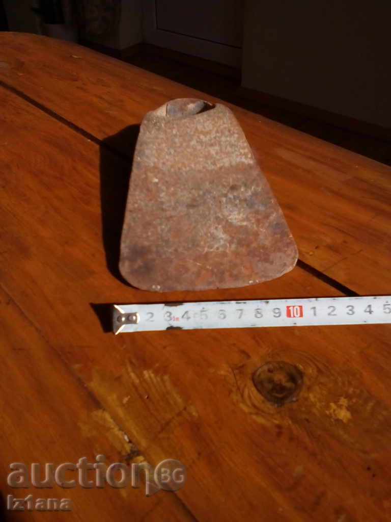 Moth, motif, dust with price 12.00 BGN | € 6.14 Moth, motif, dust with price 12.00 BGN | € 6.14