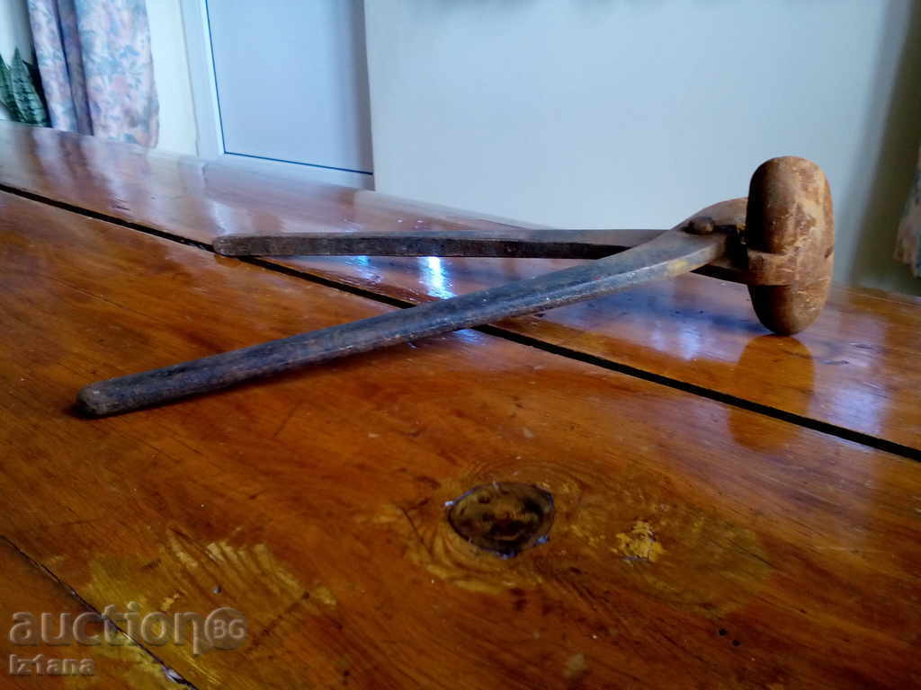 Ancient pliers - 5 Ancient pliers - 5