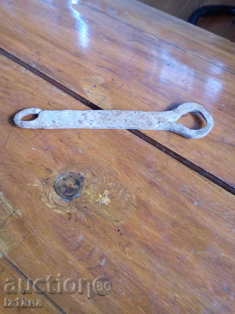 Ancient latch - 5 Ancient latch - 5