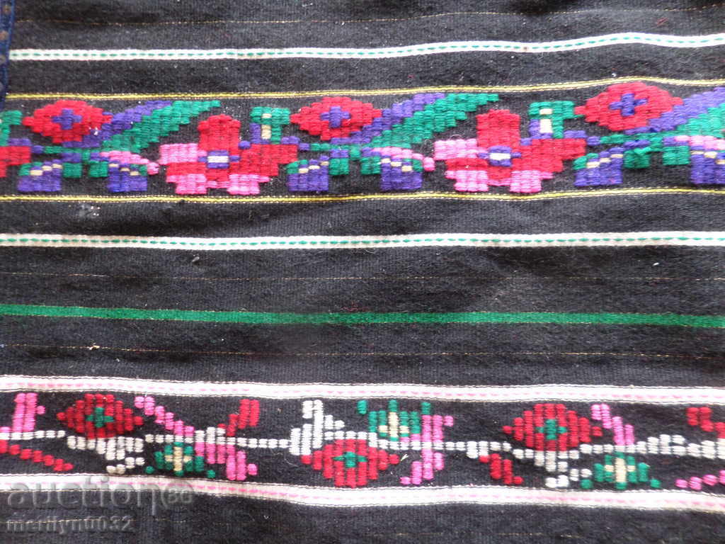 Old woven embroidered embroidered apron wear sukman with price 73.00 BGN | € 37.32 Old woven embroidered embroidered apron wear sukman with price 73.00 BGN | € 37.32