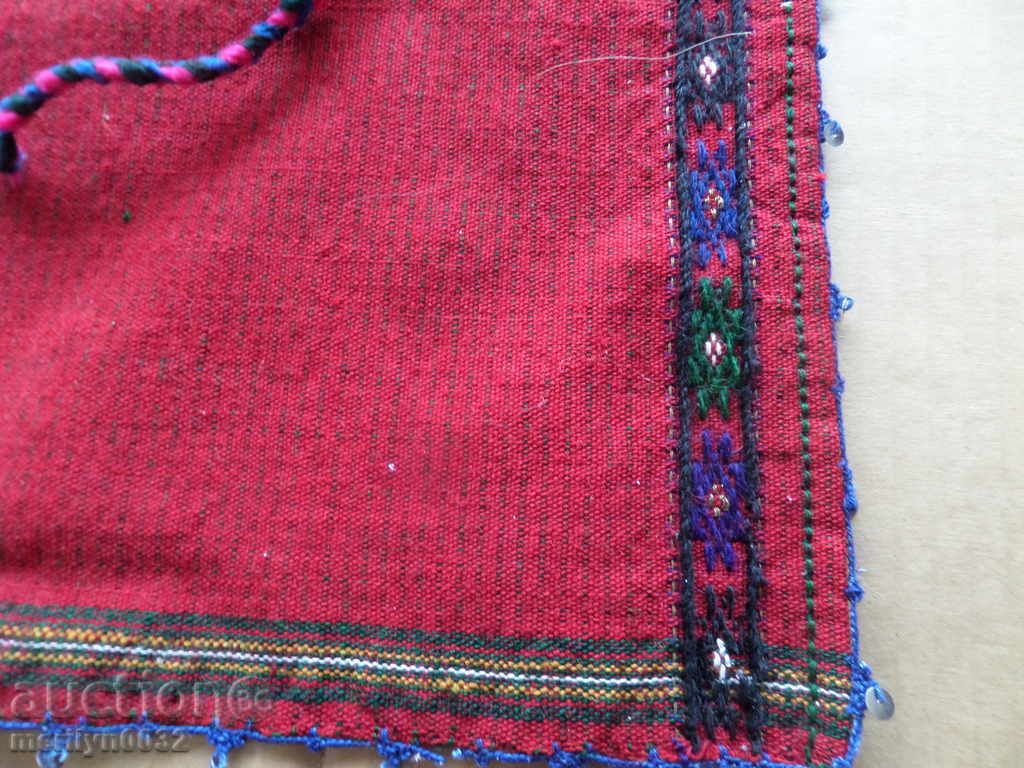 Παλιά υφαντή κεντητή κεντητή ποδιά φορούν sukman με τιμή 79.90 BGN | € 40.85 Παλιά υφαντή κεντητή κεντητή ποδιά φορούν sukman με τιμή 79.90 BGN | € 40.85