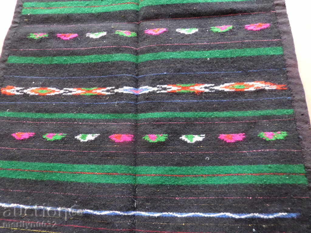 Vechi țesute brodate șorț brodat cu costum rochie de beteală cu preț 75.00 BGN | € 38.35 Vechi țesute brodate șorț brodat cu costum rochie de beteală cu preț 75.00 BGN | € 38.35