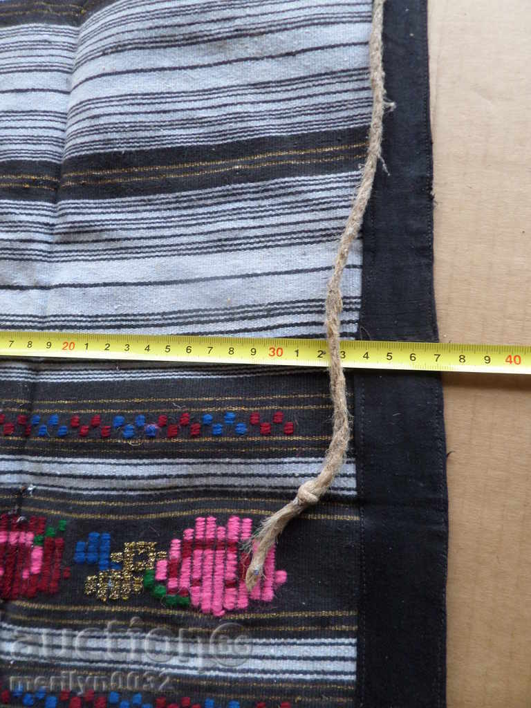 Delivery of Old woven embroidered embroidered apron with tinsel wear sukman Delivery of Old woven embroidered embroidered apron with tinsel wear sukman