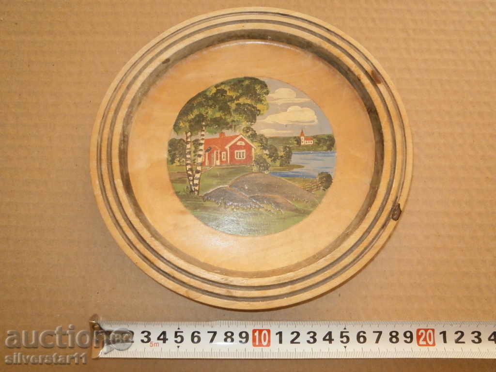 a wooden saucer with price 31.00 BGN | € 15.85 a wooden saucer with price 31.00 BGN | € 15.85