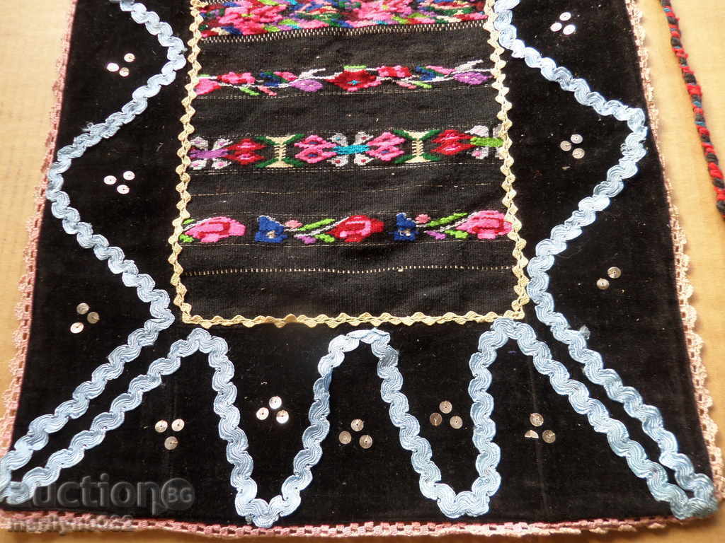 Old woven embroidered embroidered apron with tinsel wear sukman with price 146.00 BGN | € 74.65
