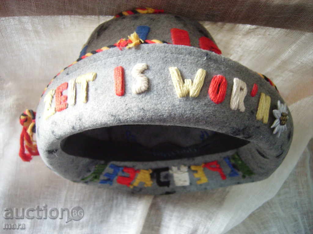 Delivery of German trophy hat Delivery of German trophy hat