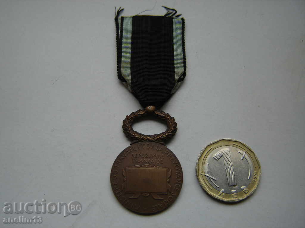 Delivery of MEDAL FRANCE 3 Delivery of MEDAL FRANCE 3