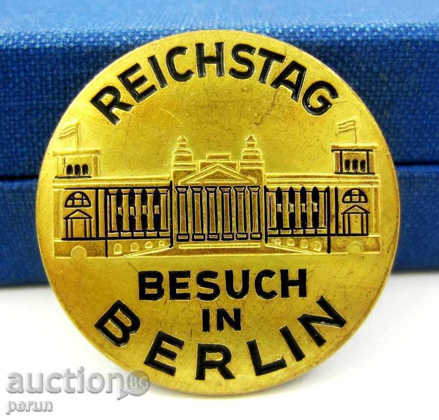 Delivery of REICHSTAG-REICHSTAG-BUNDESPHERE-BERLIN-GERMANY-ORIGINAL MARK Delivery of REICHSTAG-REICHSTAG-BUNDESPHERE-BERLIN-GERMANY-ORIGINAL MARK