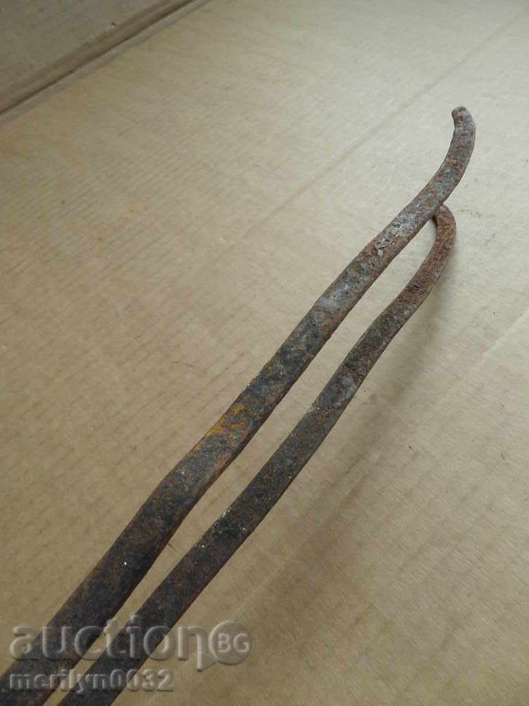 Auction Old hand forged dilaf, wrought iron, mask Auction Old hand forged dilaf, wrought iron, mask