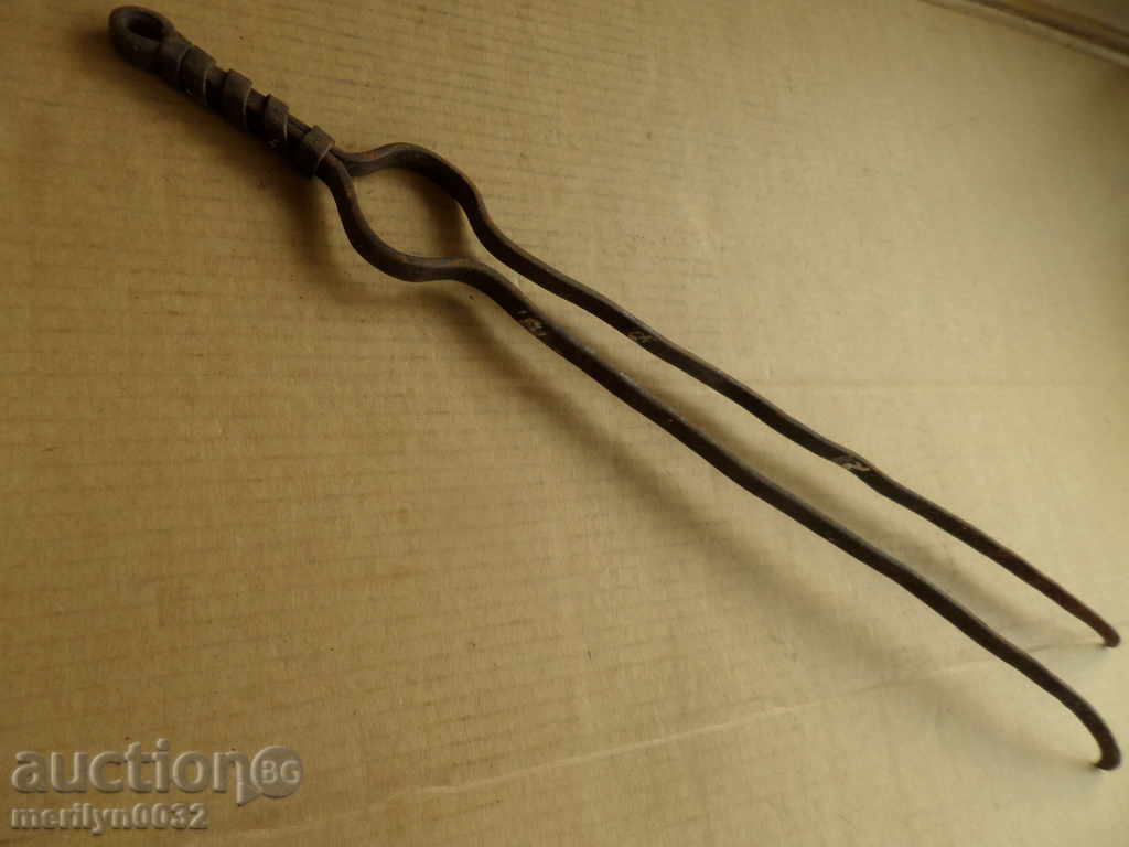 Old hand forged dilaf, wrought iron, mask - 7 Old hand forged dilaf, wrought iron, mask - 7