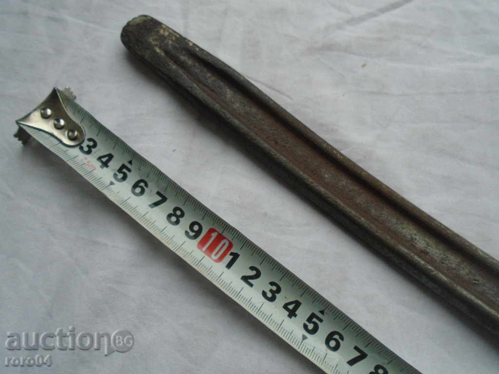 GULER OLD SHTANGA CAR cu preț 13.50 BGN | € 6.90