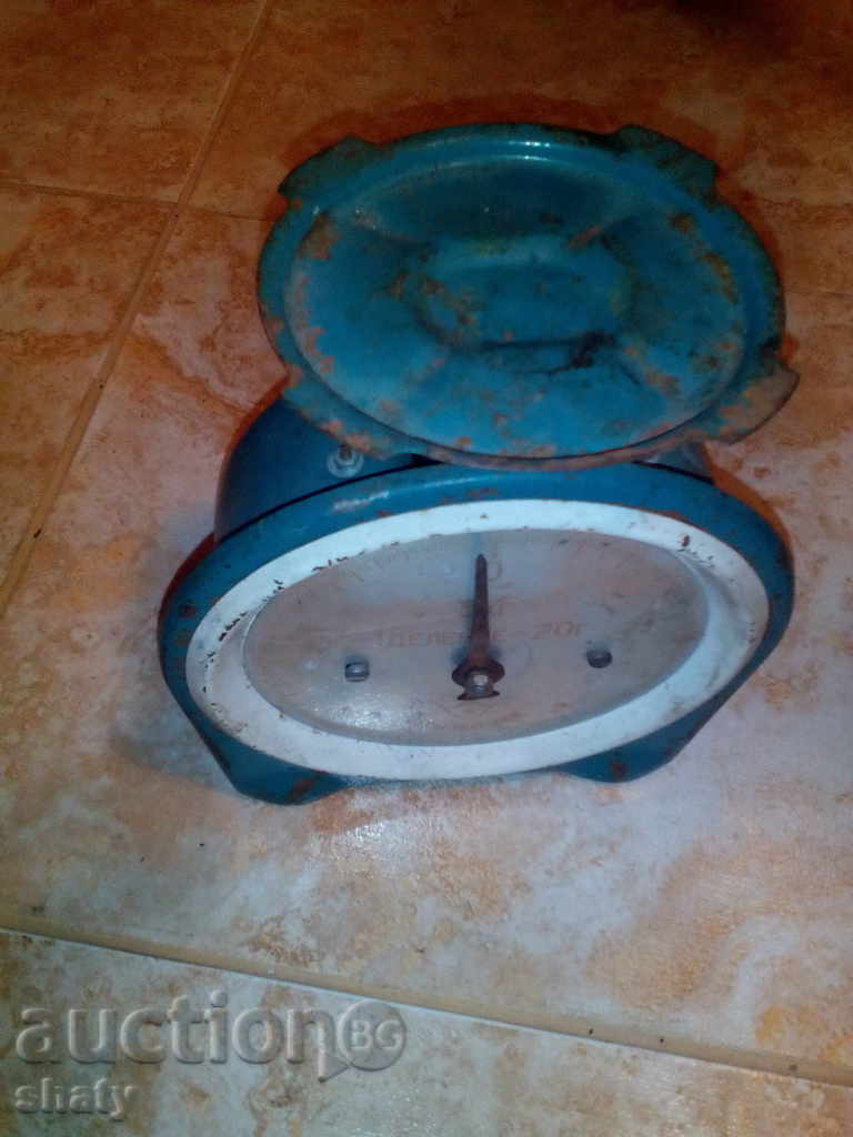 Παλαιά ρωσικά κλίμακα με τιμή 15.00 BGN | € 7.67 Παλαιά ρωσικά κλίμακα με τιμή 15.00 BGN | € 7.67