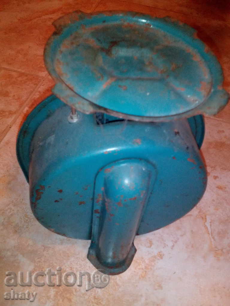 Δημοπρασία Παλαιά ρωσικά κλίμακα Δημοπρασία Παλαιά ρωσικά κλίμακα