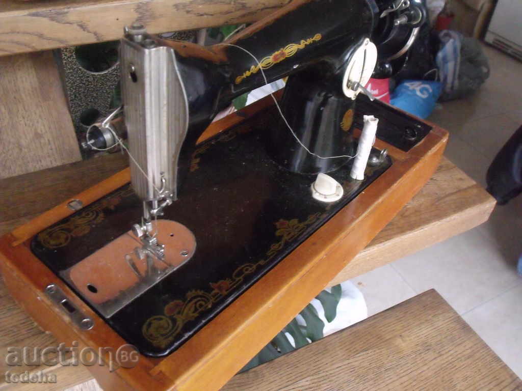 Auction  RUSSIA SEVNA MACHINE - 1968