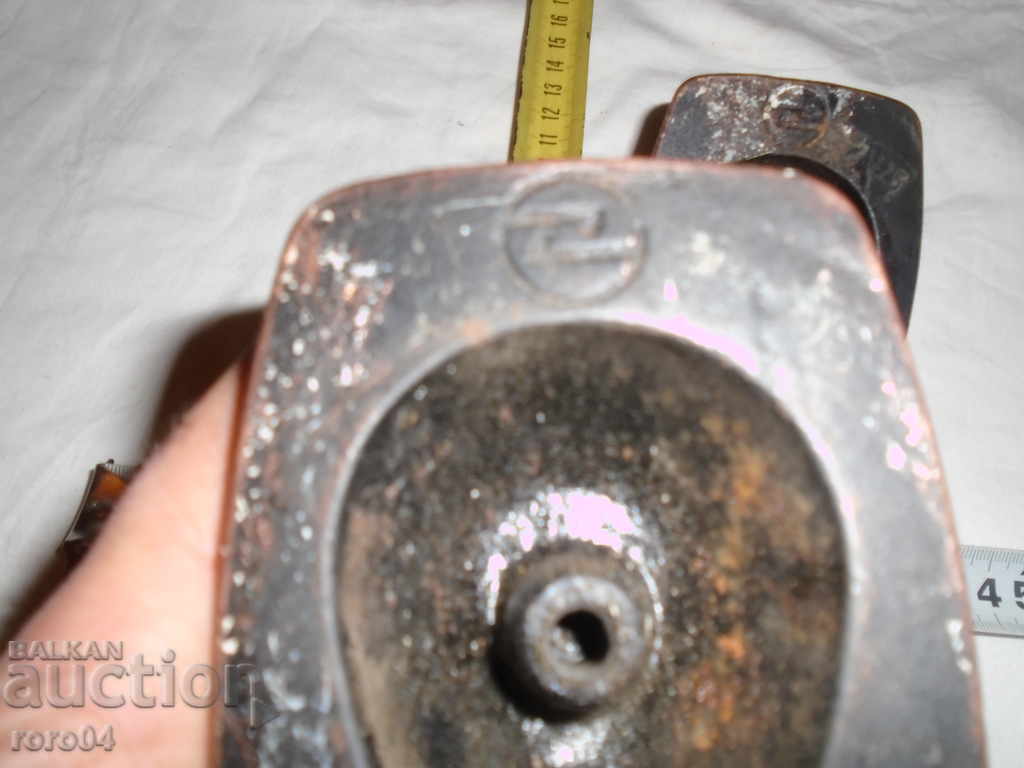 Delivery of CHIFT MASSIVE METAL LENGTH GLOVES FOR DOOR / DOOR