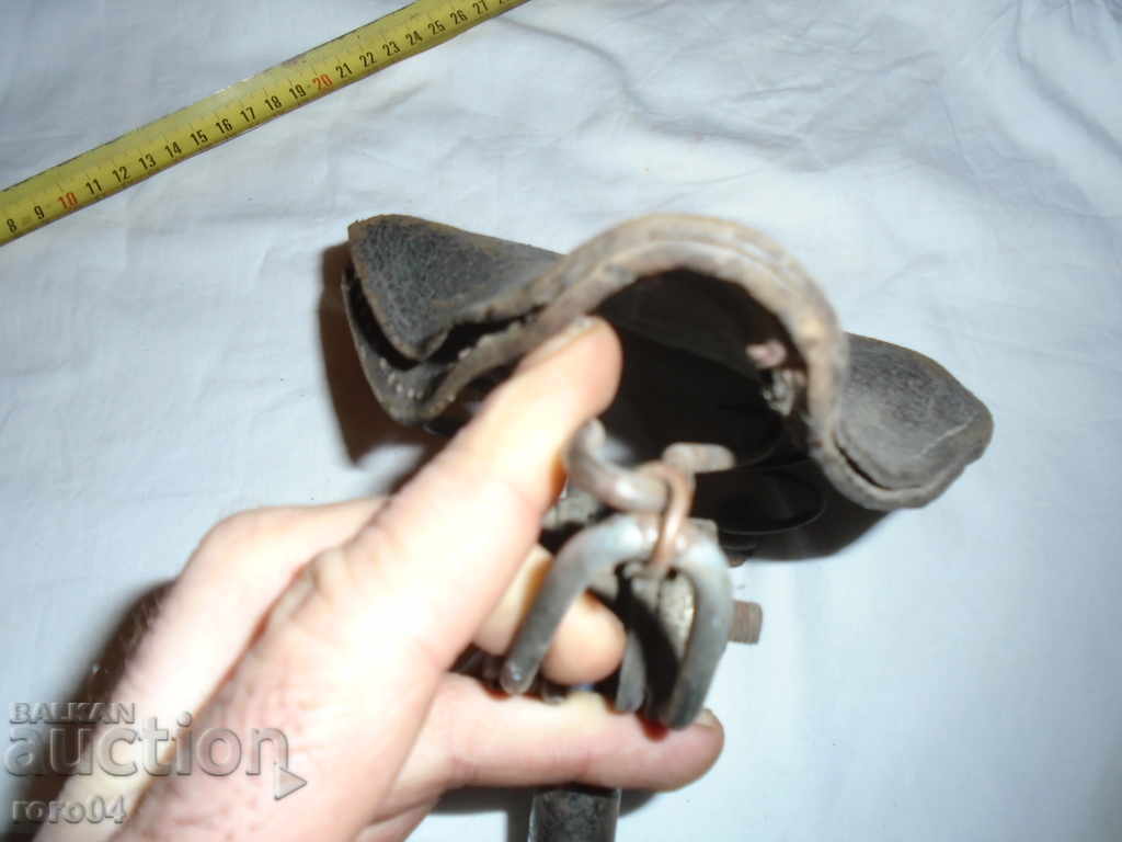 STAR CHILDREN LEATHER SEAT SEAT - 6 STAR CHILDREN LEATHER SEAT SEAT - 6