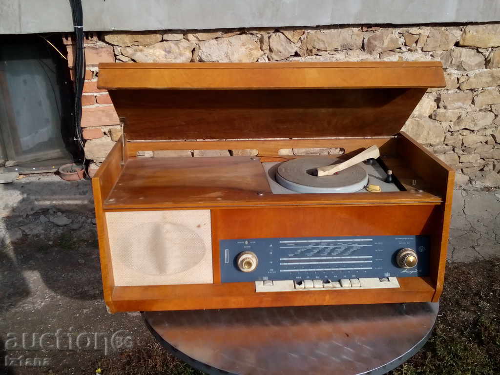 Radio, Radiograph ACORD 10 with price 50.00 BGN | € 25.56 Radio, Radiograph ACORD 10 with price 50.00 BGN | € 25.56