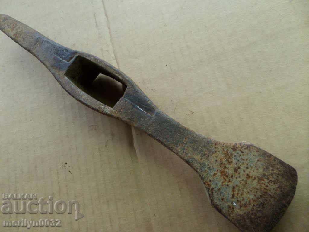 An old hand-forged tool forged wrought iron with price 59.00 BGN | € 30.17 An old hand-forged tool forged wrought iron with price 59.00 BGN | € 30.17