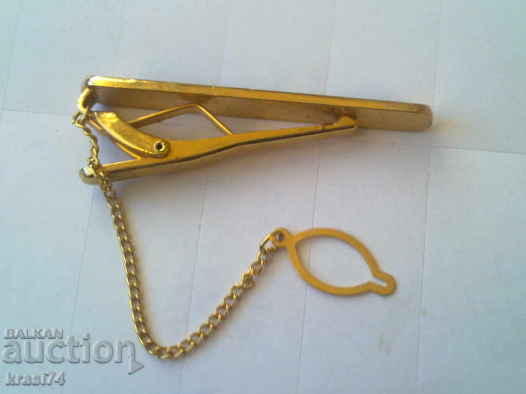 Tie clip with price 10.00 BGN | € 5.11 Tie clip with price 10.00 BGN | € 5.11