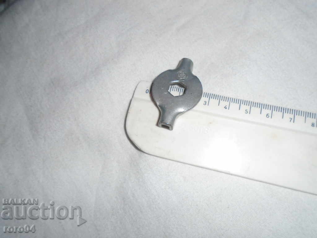 Auction KEYWORD FOR SPICE - YOUTH Auction KEYWORD FOR SPICE - YOUTH