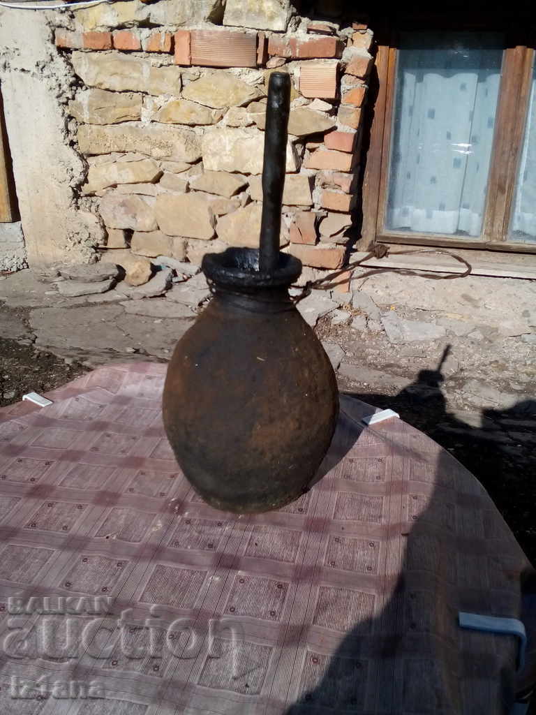 Antique δοχείο γράσου με τιμή 35.00 BGN | € 17.90 Antique δοχείο γράσου με τιμή 35.00 BGN | € 17.90