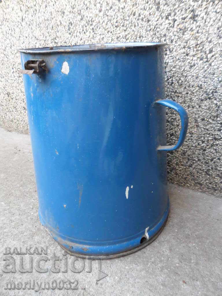 Old enameled pot barrel cauldron bucket enamel 30 liters - 5 Old enameled pot barrel cauldron bucket enamel 30 liters - 5