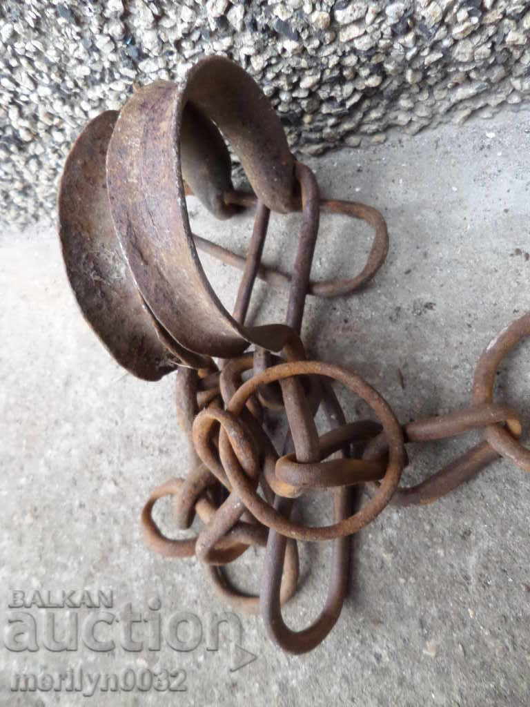 Auction Hand forged beads, prana, chain, wrought iron Auction Hand forged beads, prana, chain, wrought iron