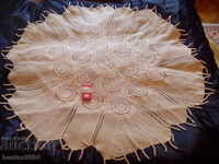 COVER for table - on 1 hook, Diam. 170 cm. with fringes