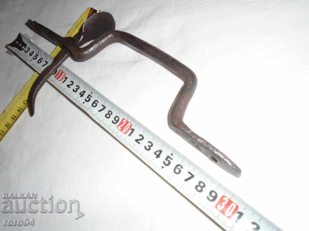 Antique hand forged slices HANDLE FOR REVIVAL GATE - 5