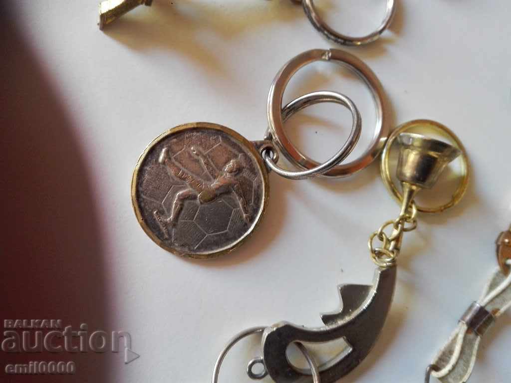 Delivery of Lot keychains. Delivery of Lot keychains.