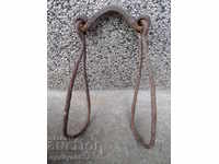 Hand-forged bovine beeches wrought iron chain
