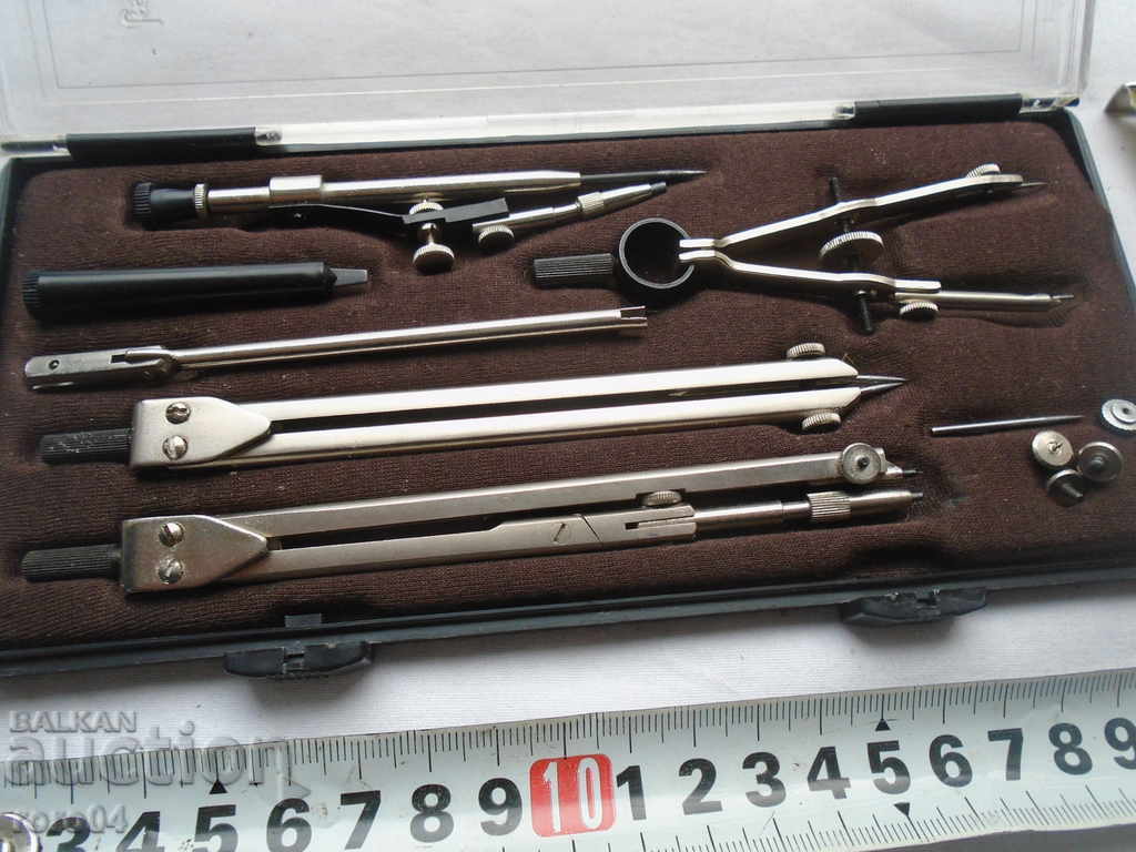 Auction  COMPLETE OLD RUSSIAN PERGELS - NS-8-1-01