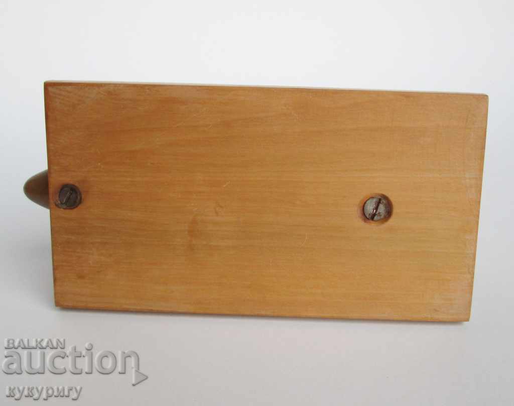 Delivery of Old painted wooden decoration musical instrument Cuba Delivery of Old painted wooden decoration musical instrument Cuba