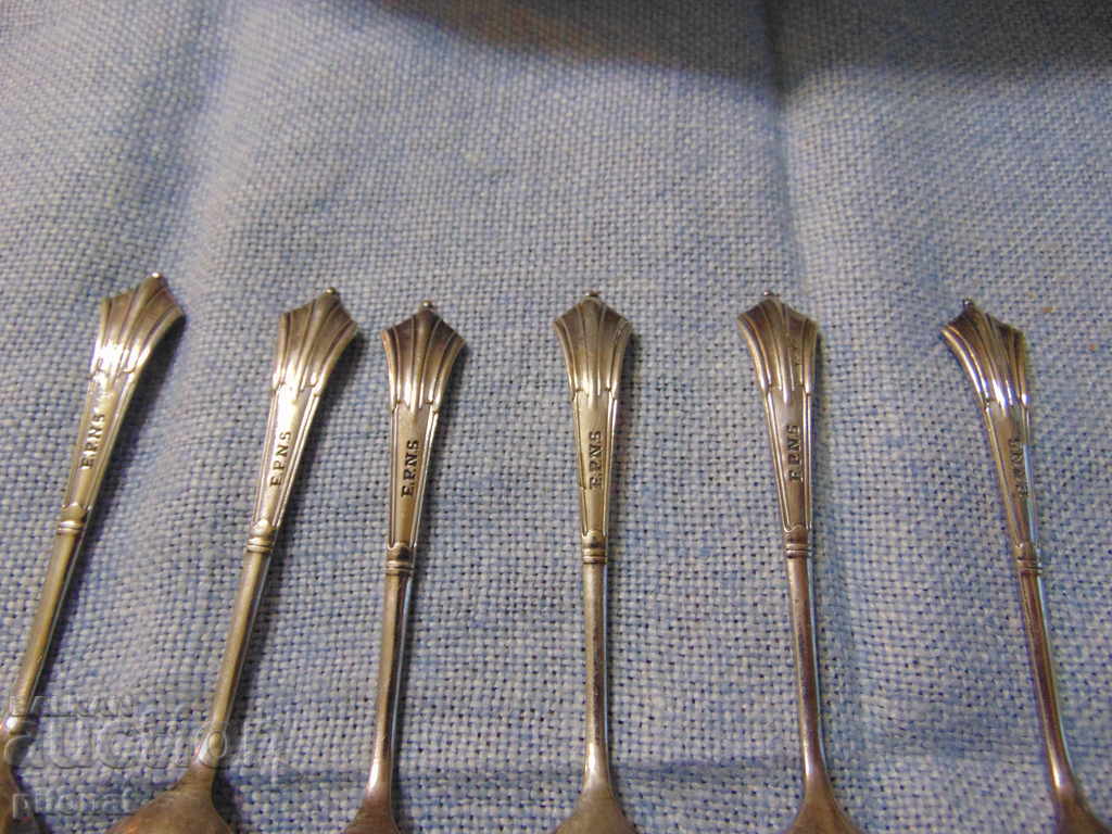 Lot of antique silver EPNS spoons - 5 Lot of antique silver EPNS spoons - 5