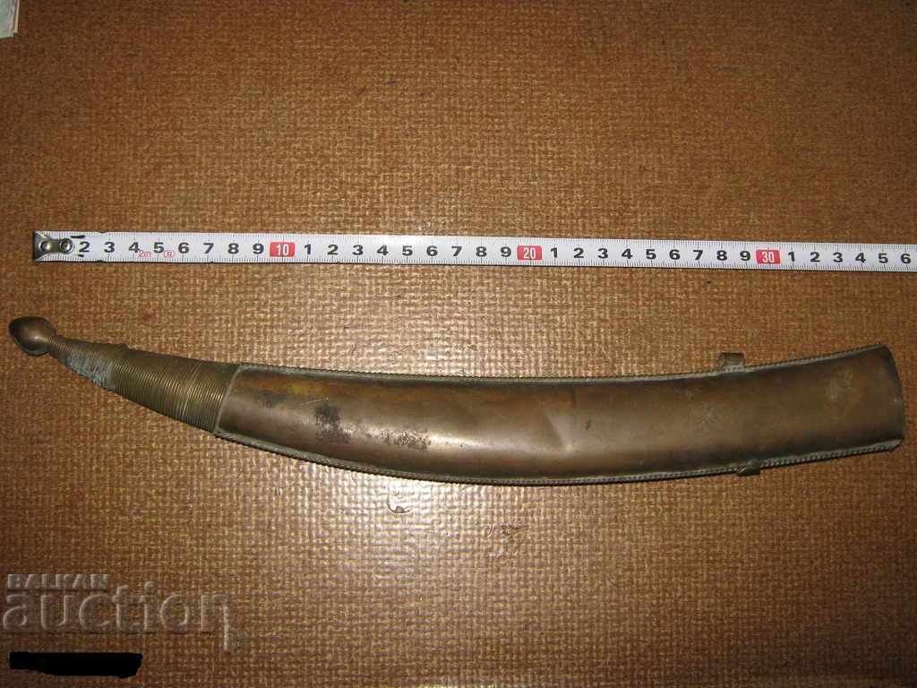 παλιό χάλκινο περίβλημα