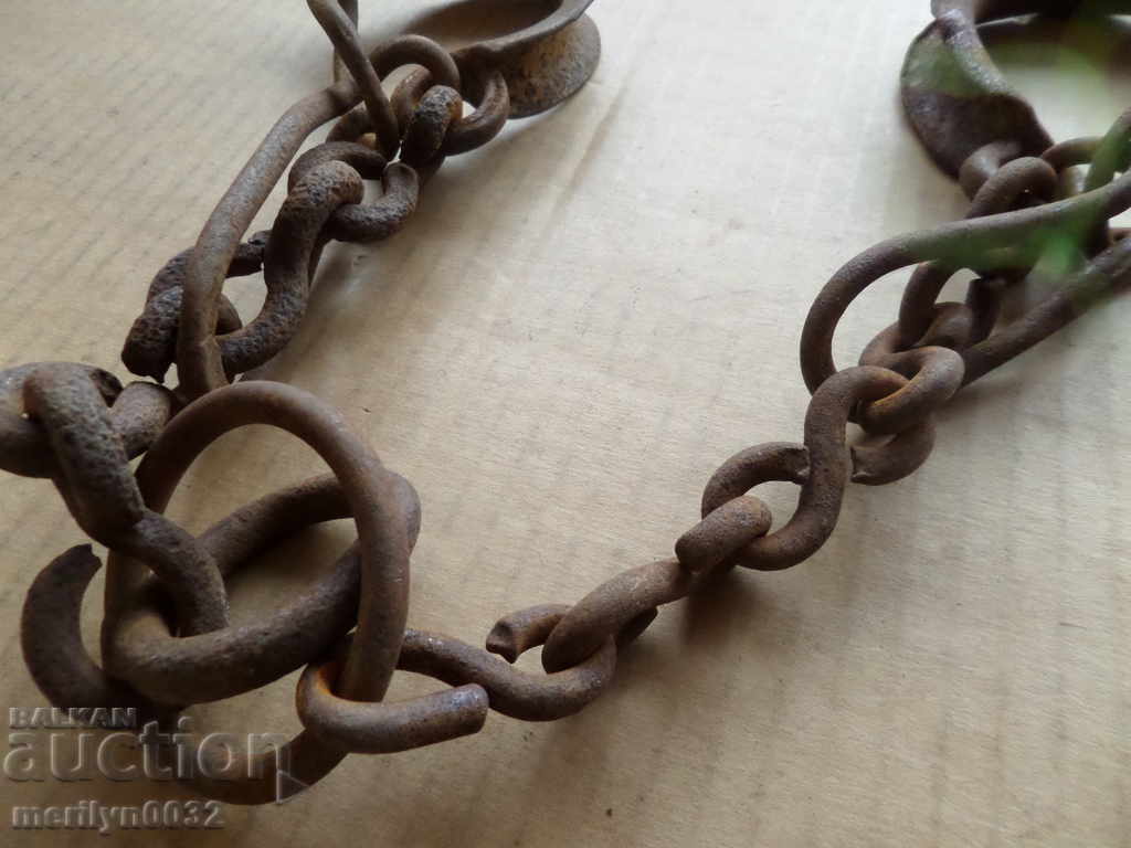 Old hand forged beads, chains, pranks, chains - 5 Old hand forged beads, chains, pranks, chains - 5