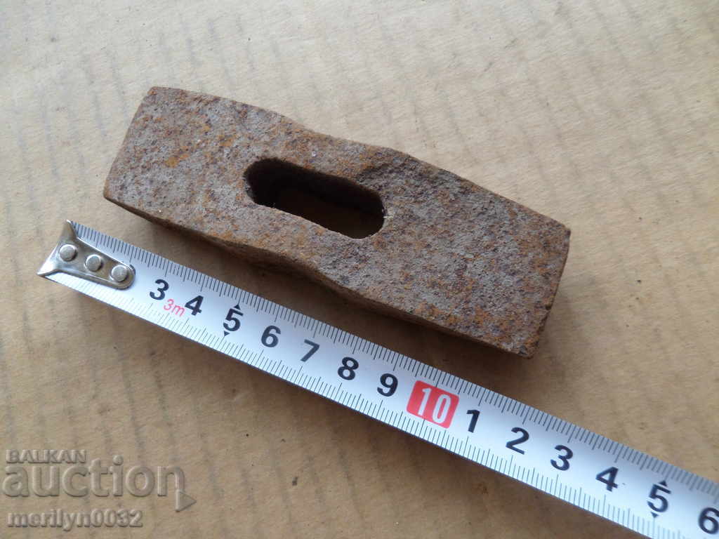 Auction Very old hammer for cut stone over 100 years, wrought iron Auction Very old hammer for cut stone over 100 years, wrought iron