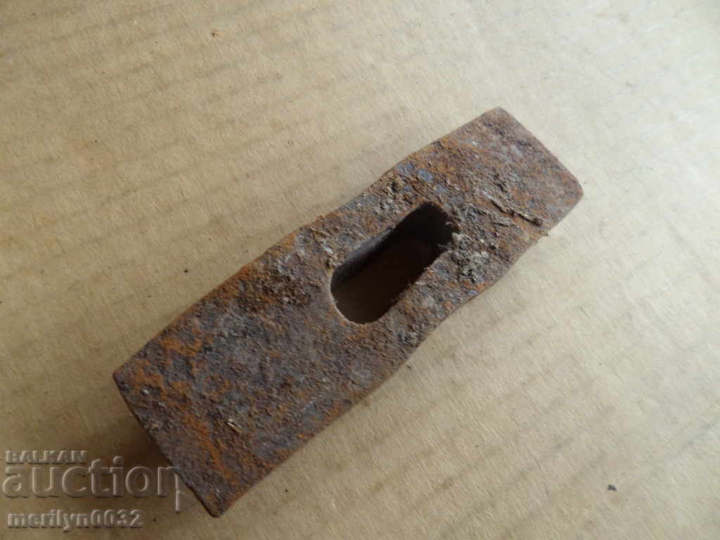 Very old hammer for cut stone over 100 years, wrought iron - 5 Very old hammer for cut stone over 100 years, wrought iron - 5