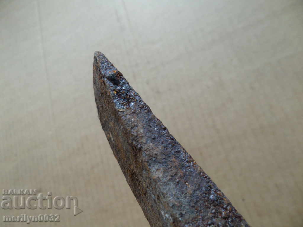 Very old hammer for cut stone over 100 years, wrought iron - 7 Very old hammer for cut stone over 100 years, wrought iron - 7