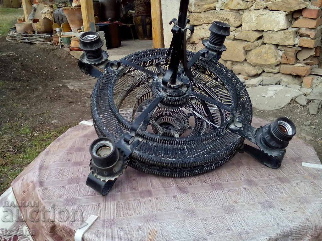 Antique chandelier with price 70.00 BGN | € 35.79 Antique chandelier with price 70.00 BGN | € 35.79